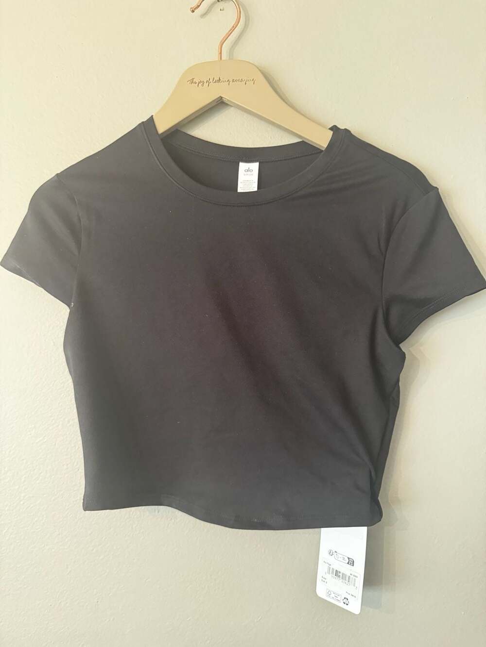 Alo Yoga Alosoft Crop Finesse Short Sleeve Black Top Size S